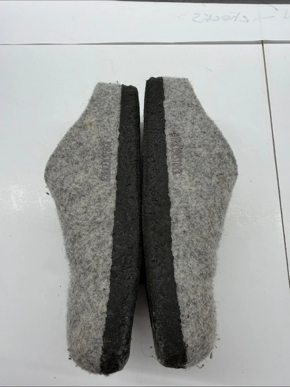 Used Birkenstock Kids Cozy Grey Felt Slip-On Clog Slippers Slides Size 12.5